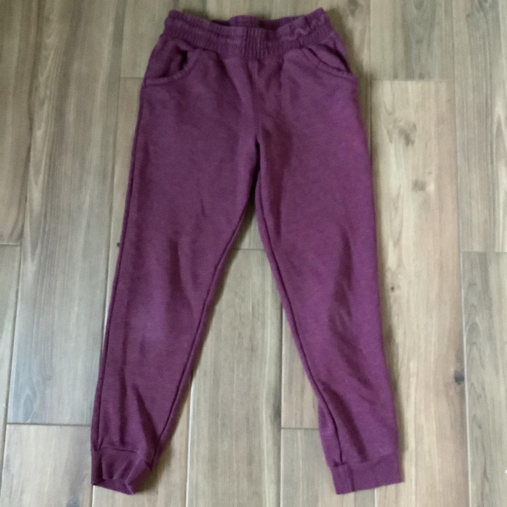 ℂ𝕒𝕥 𝕒𝕟𝕕 𝕁𝕒𝕔𝕜 -  Maroon Sweatpants